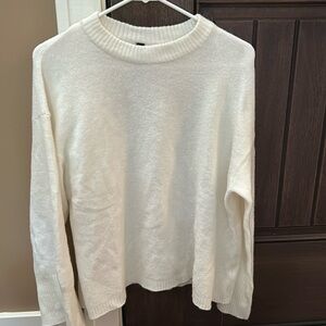 White sweater size medium